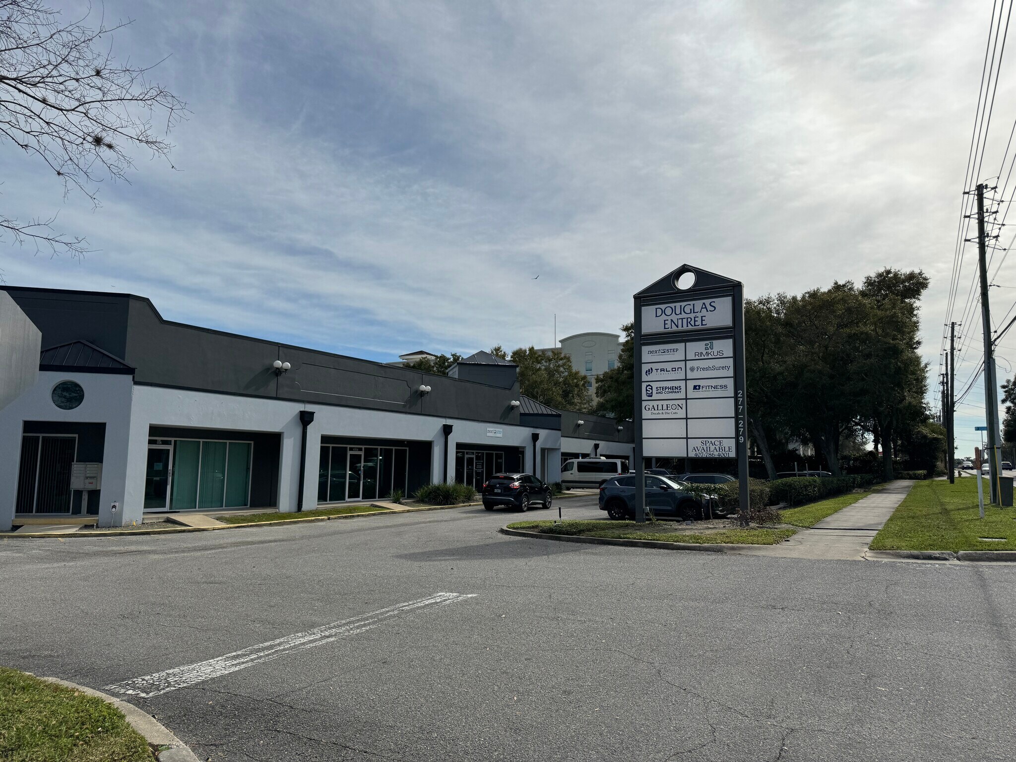 277 Douglas Ave, Altamonte Springs, FL for Rent