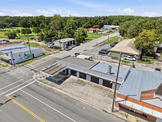 Chiefland, FL Service Station - 10 N Main St