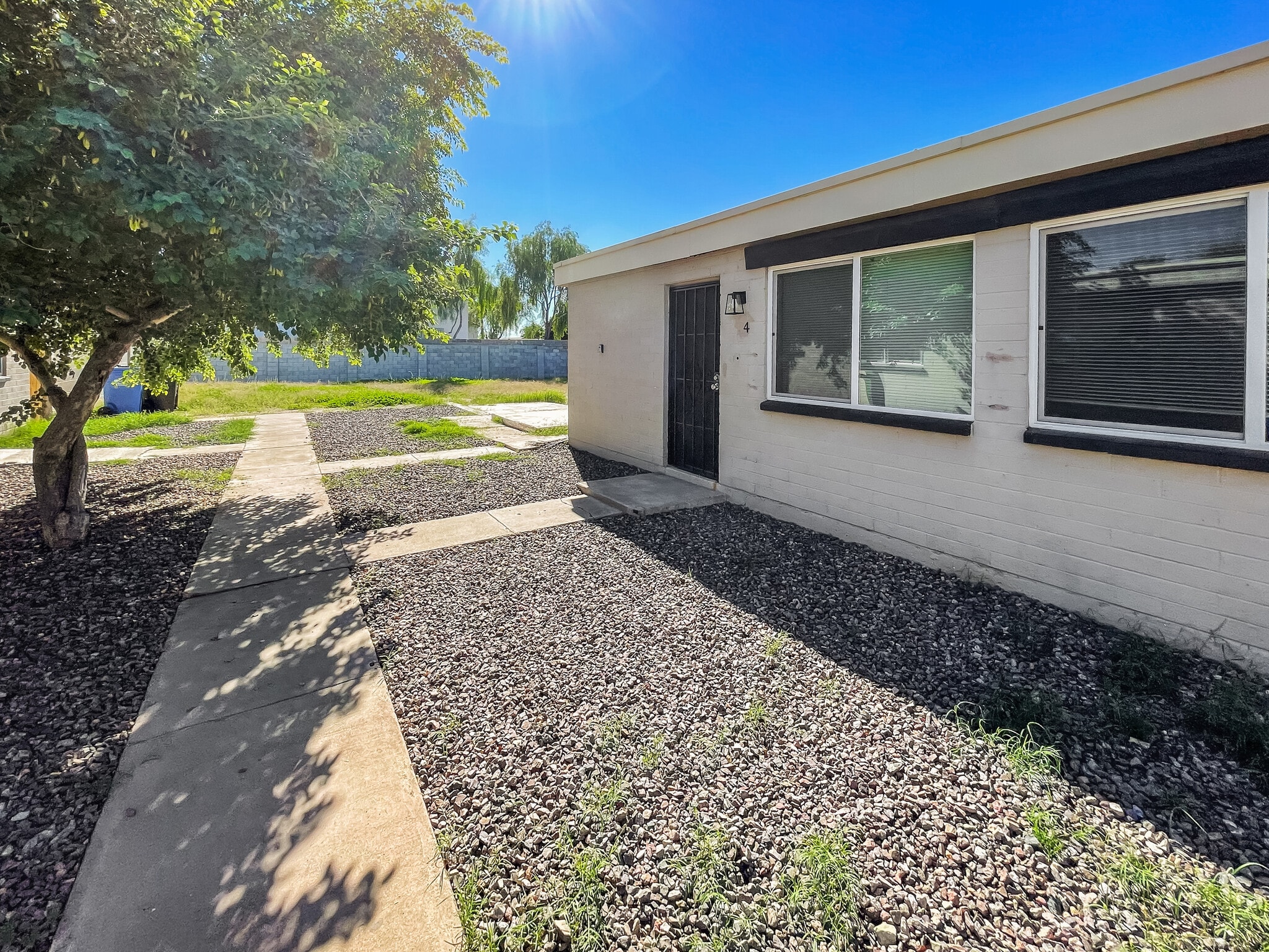 1925 W Village Dr, Phoenix, AZ for Sale