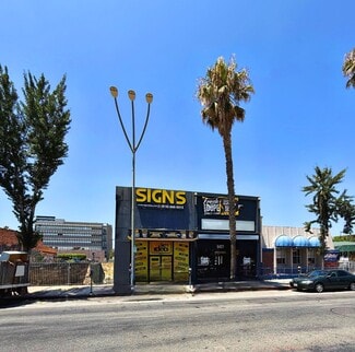 Van Nuys, CA Storefront - 6425-6427 Van Nuys Blvd
