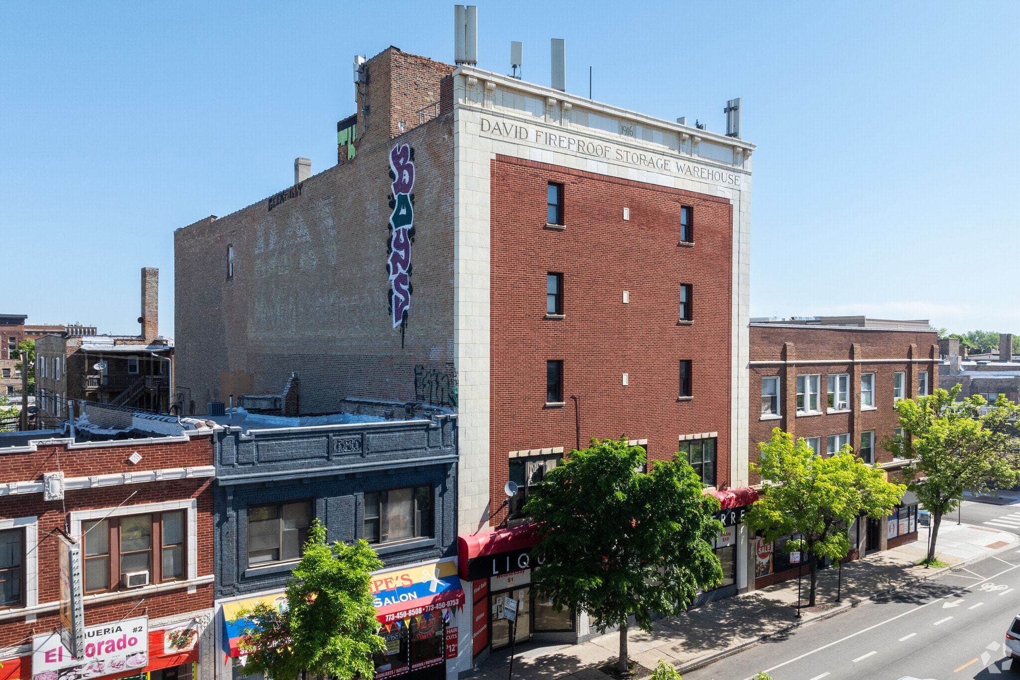 3240 W Lawrence Ave, Chicago, IL for Rent