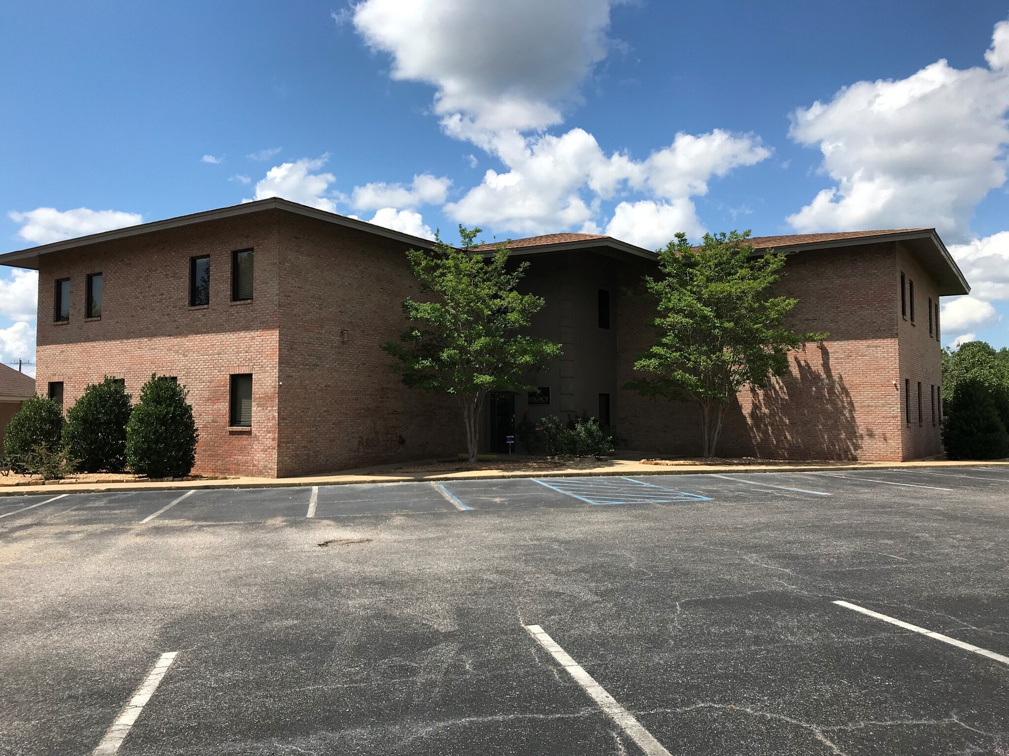 4249 Lomac St Montgomery, AL 36106 Office Property for Lease on