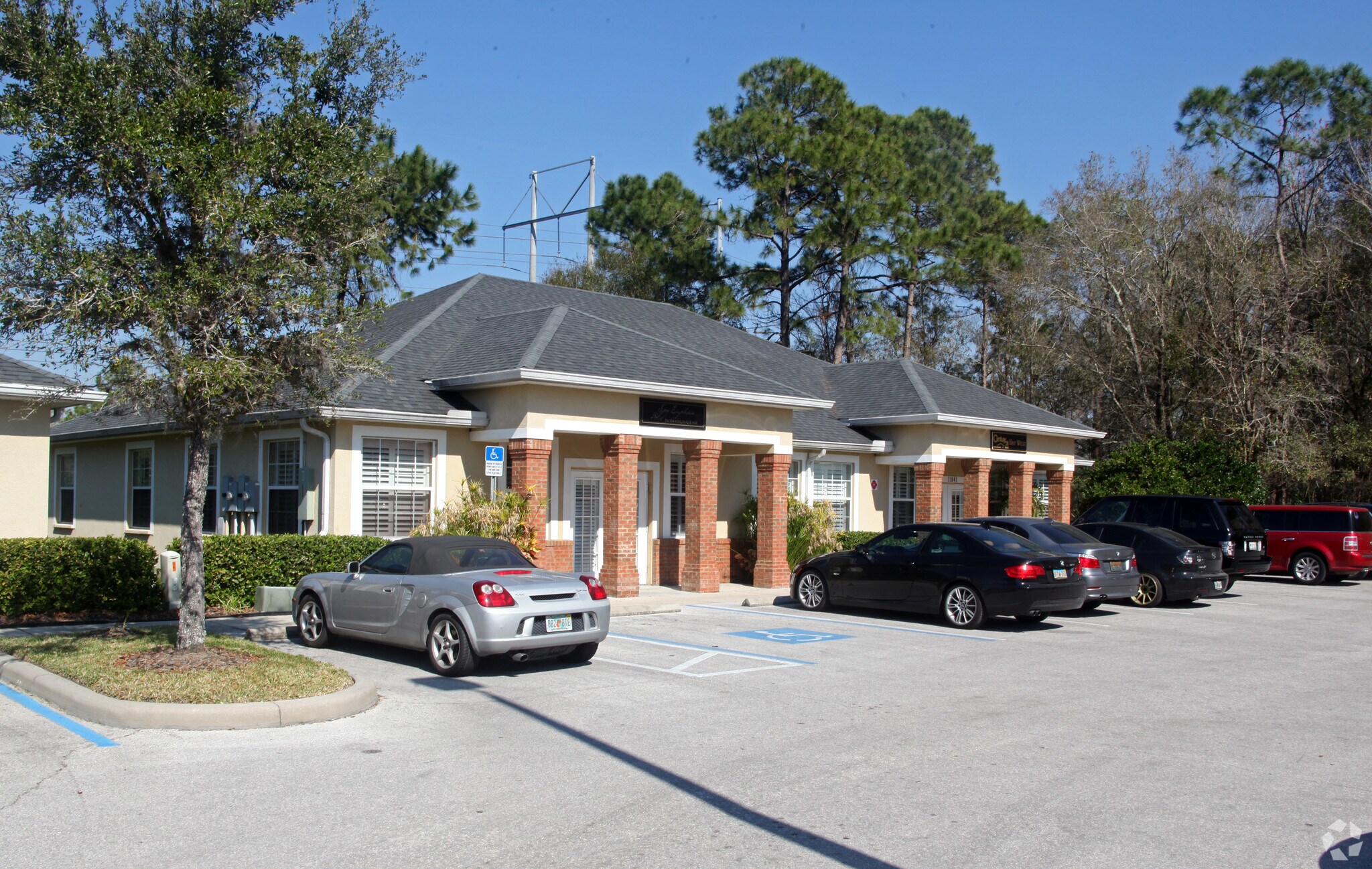 11041-11043 Countryway Blvd, Tampa, FL for Rent