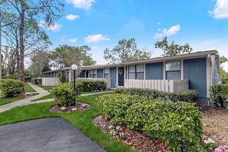 Lakeland, FL Apartments - 3150 Pyramid Pky