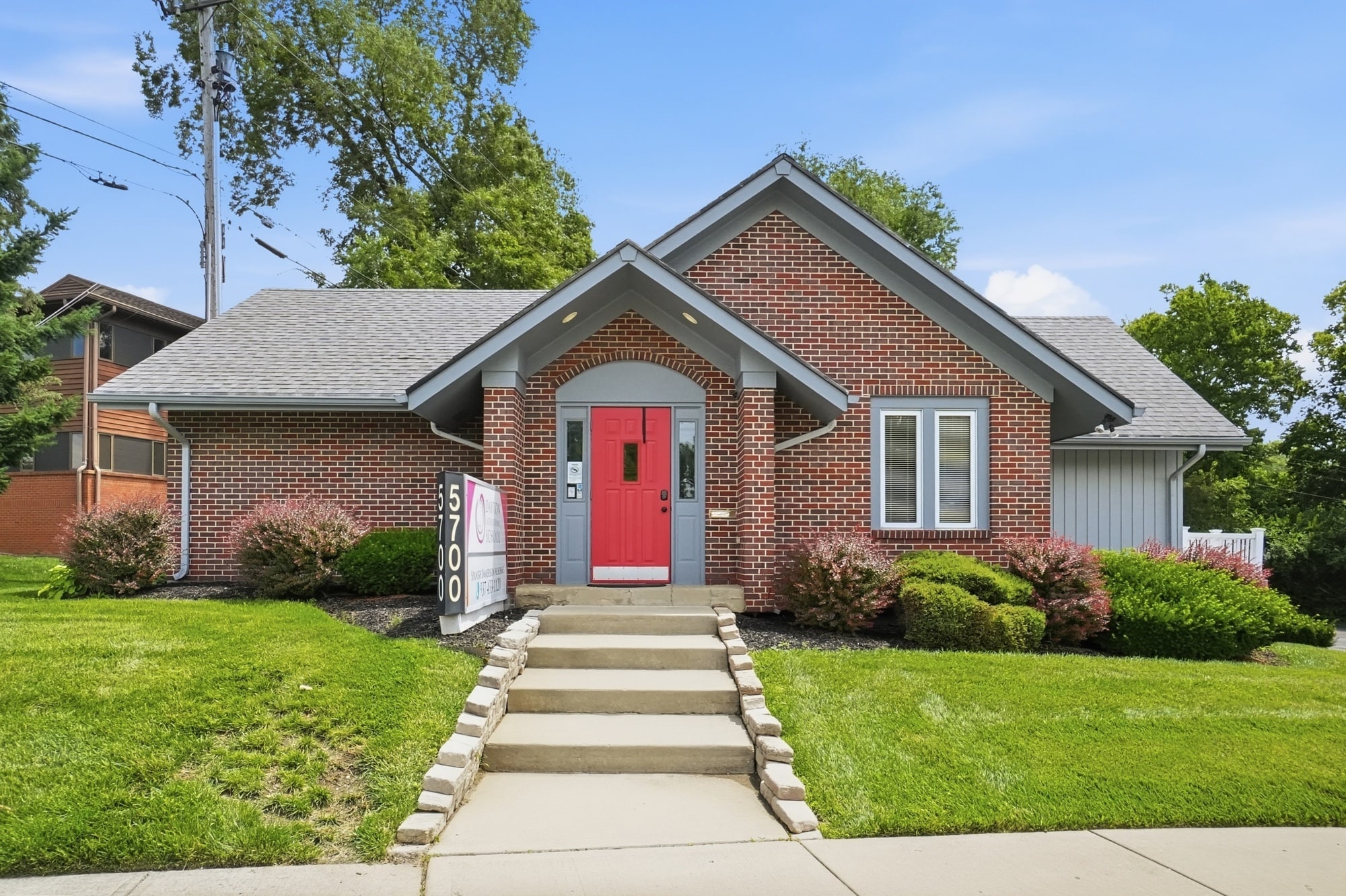 5700 Far Hills Ave, Dayton, OH for Sale