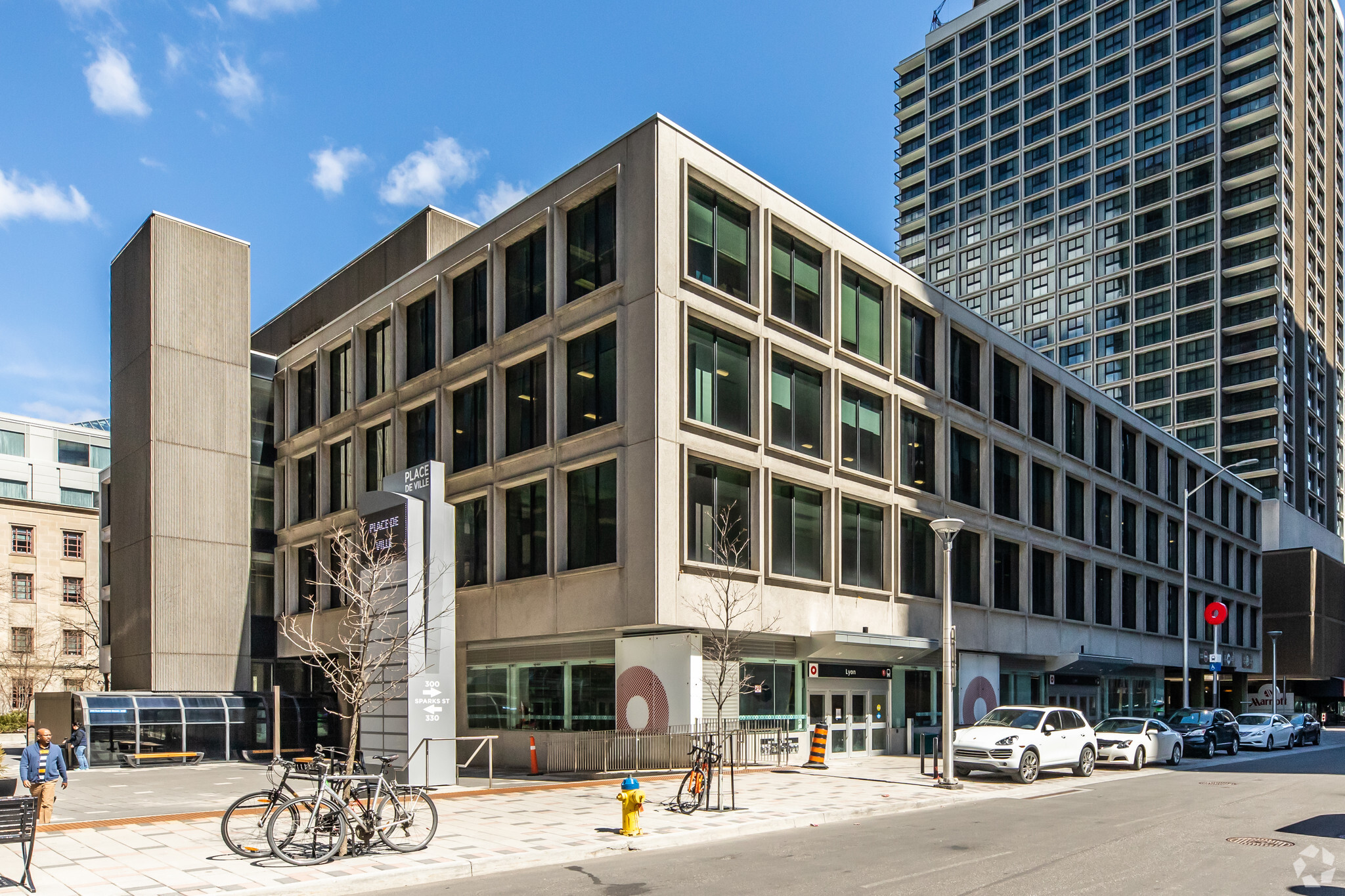 300 Sparks St, Ottawa, ON for Rent