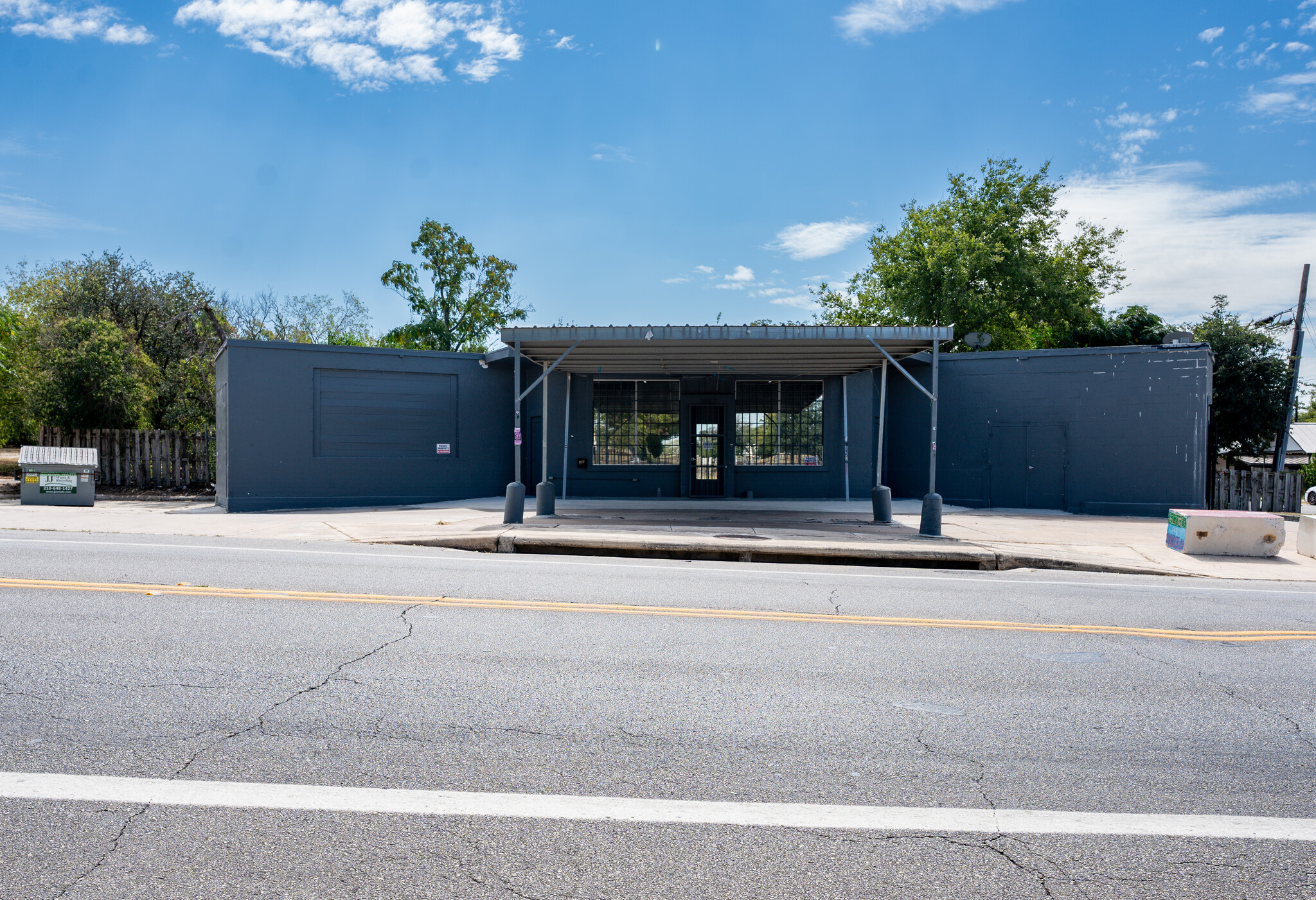 1802 E Commerce St, San Antonio, TX for Rent