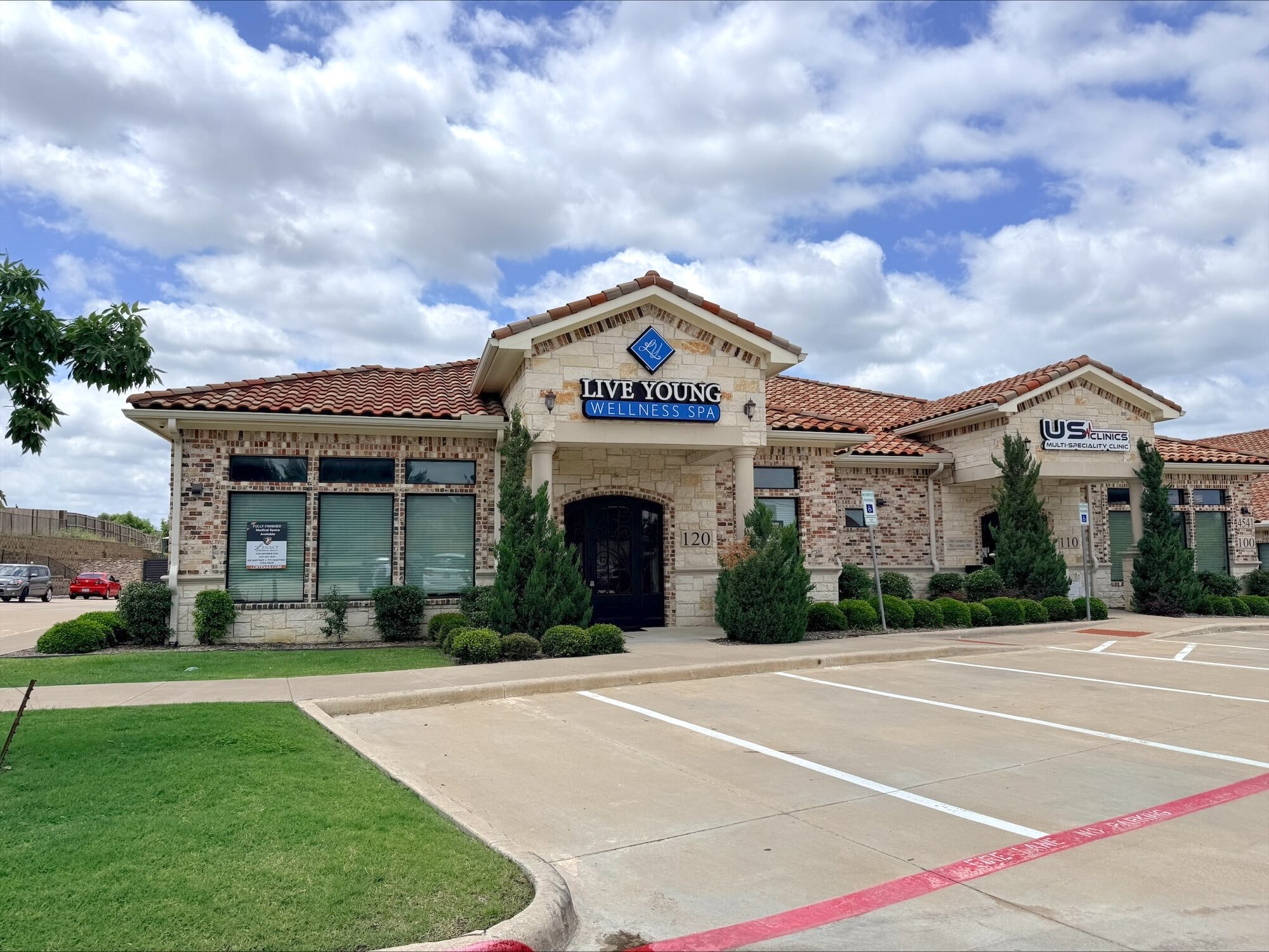 4541 N Josey Ln, Carrollton, TX for Rent