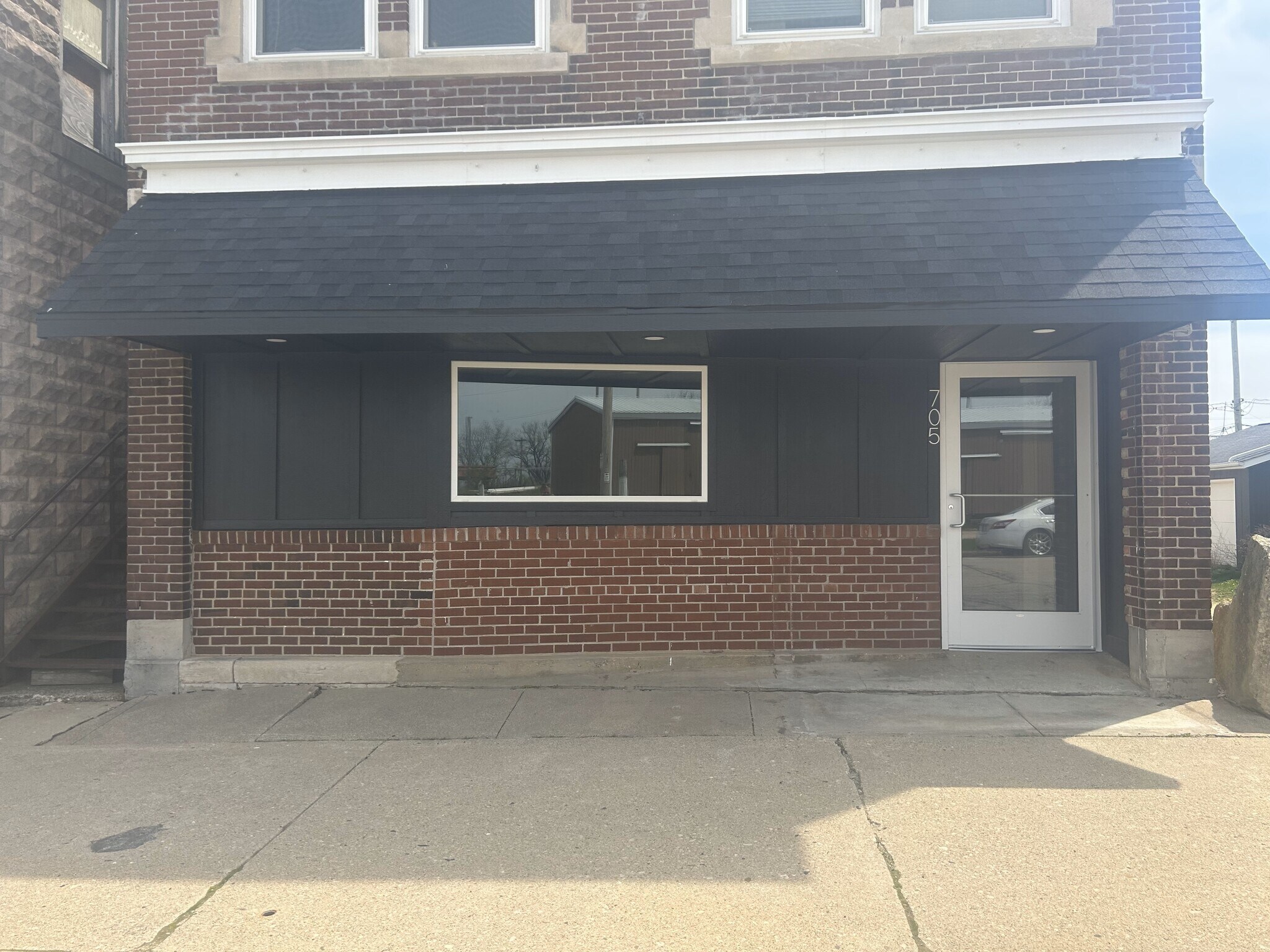 705 Main St, Ridgeway, WI for Rent