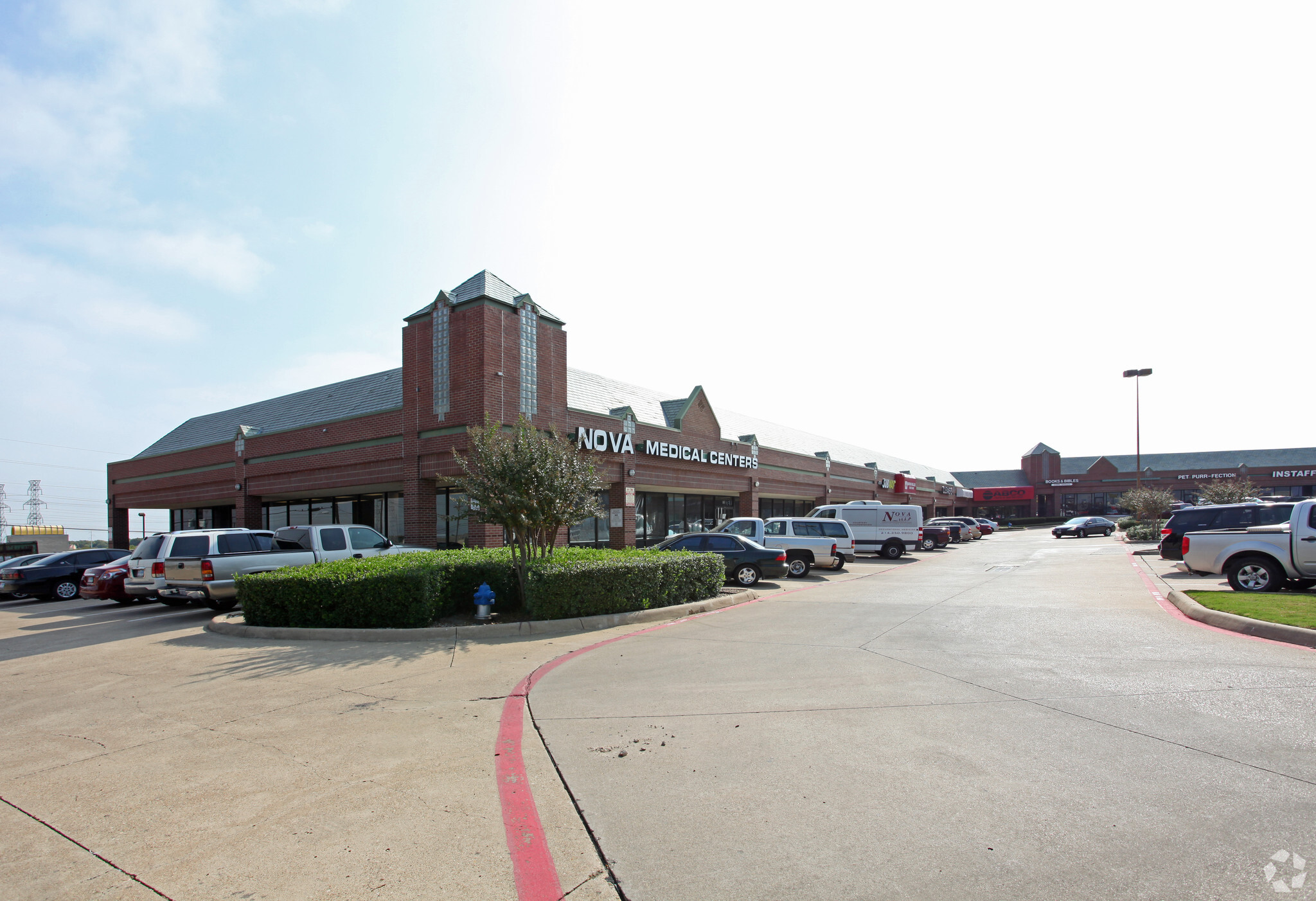 1900 Oates Dr Mesquite, TX 75150 - Shopping Center Property for Lease