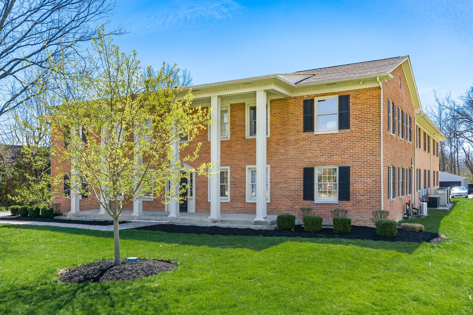 261 W Johnstown Rd, Columbus, OH for Rent