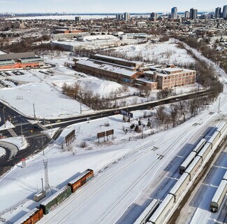 Hamilton, ON Commercial Land - 611 Aberdeen Av