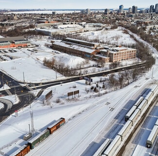 Hamilton, ON Commercial - 611 Aberdeen Av