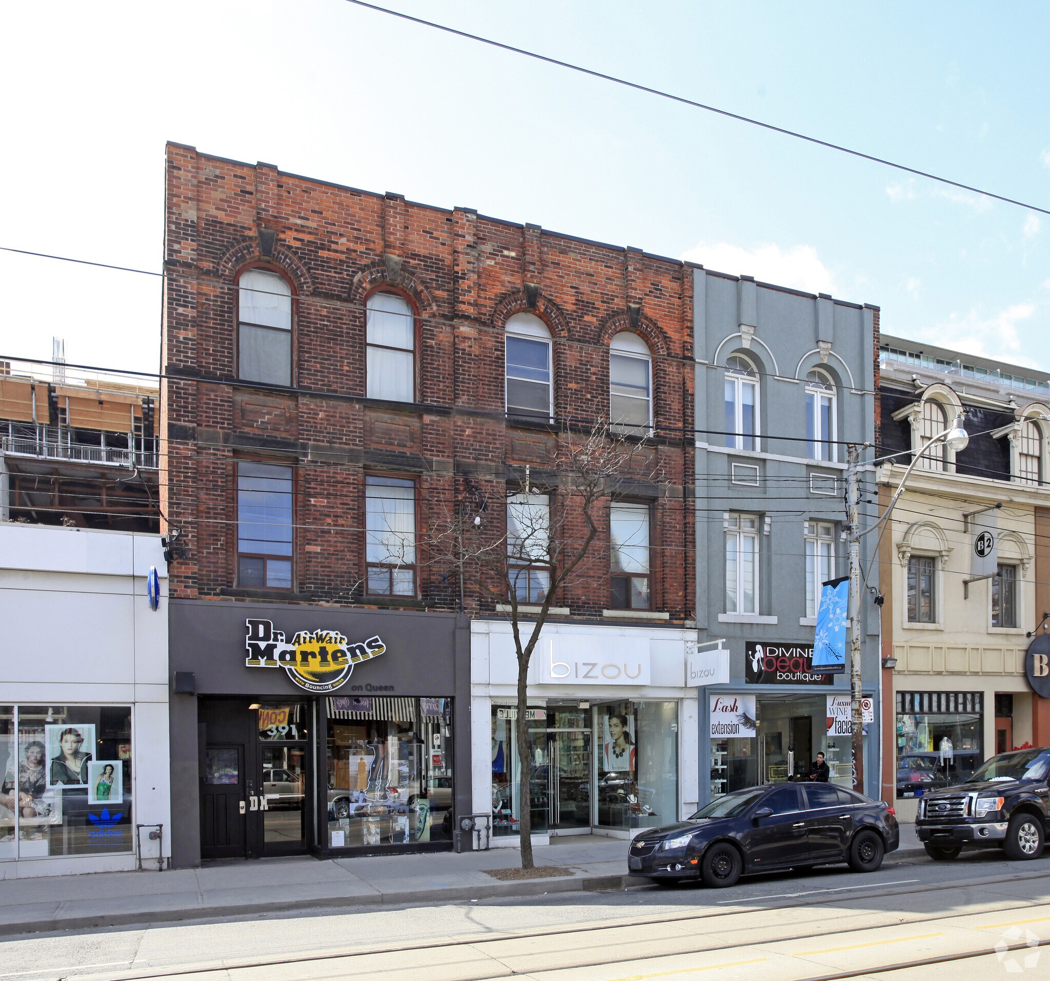 393 Queen St W, Toronto, ON for Rent
