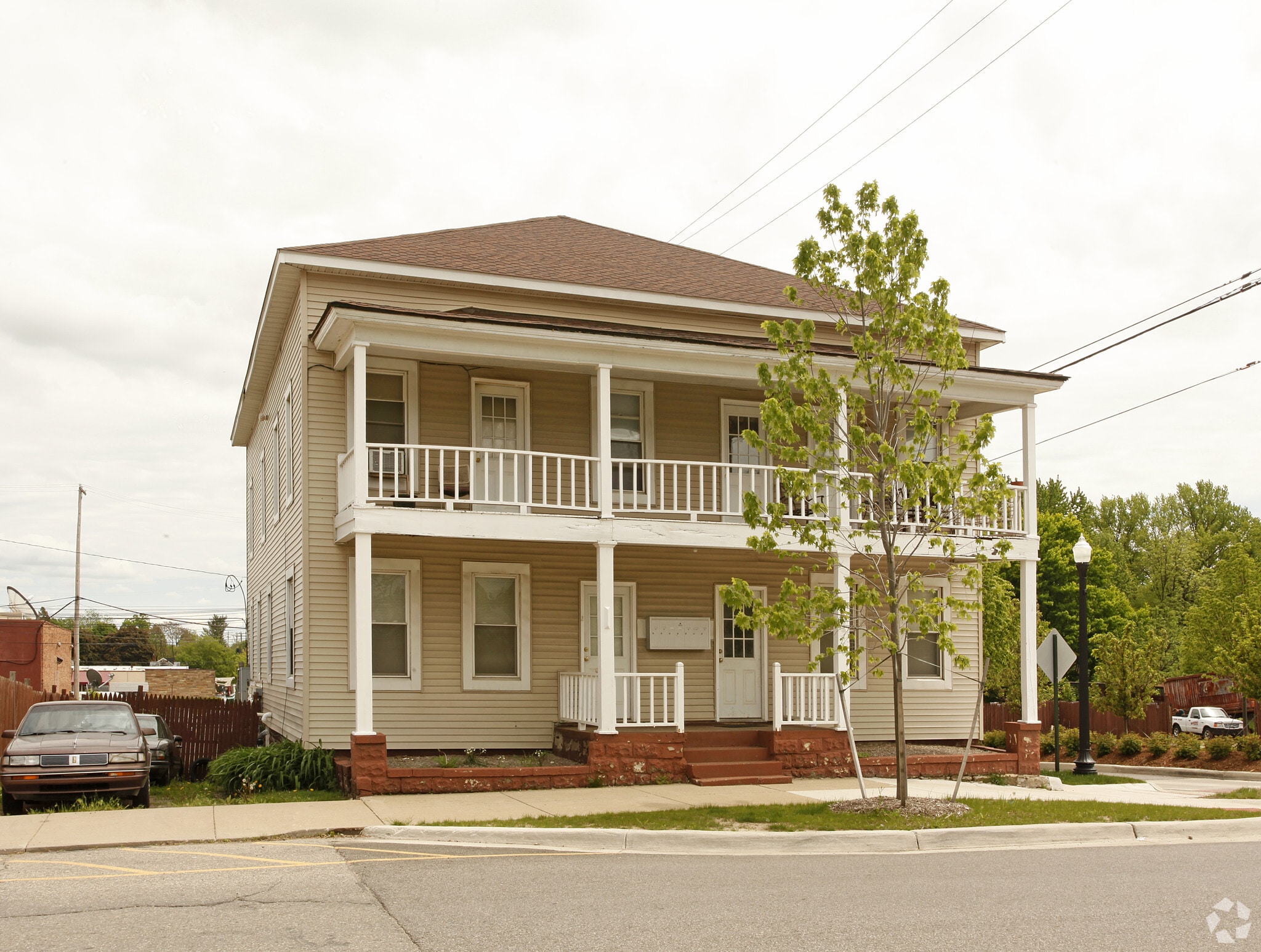 121 Court St, Howell, MI for Sale