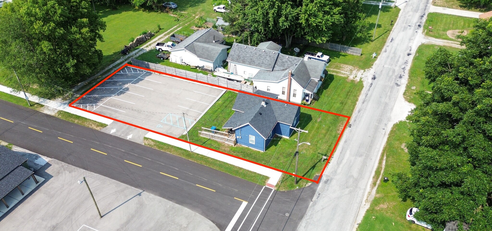 240 N Walnut St, Atlanta, IN for Rent