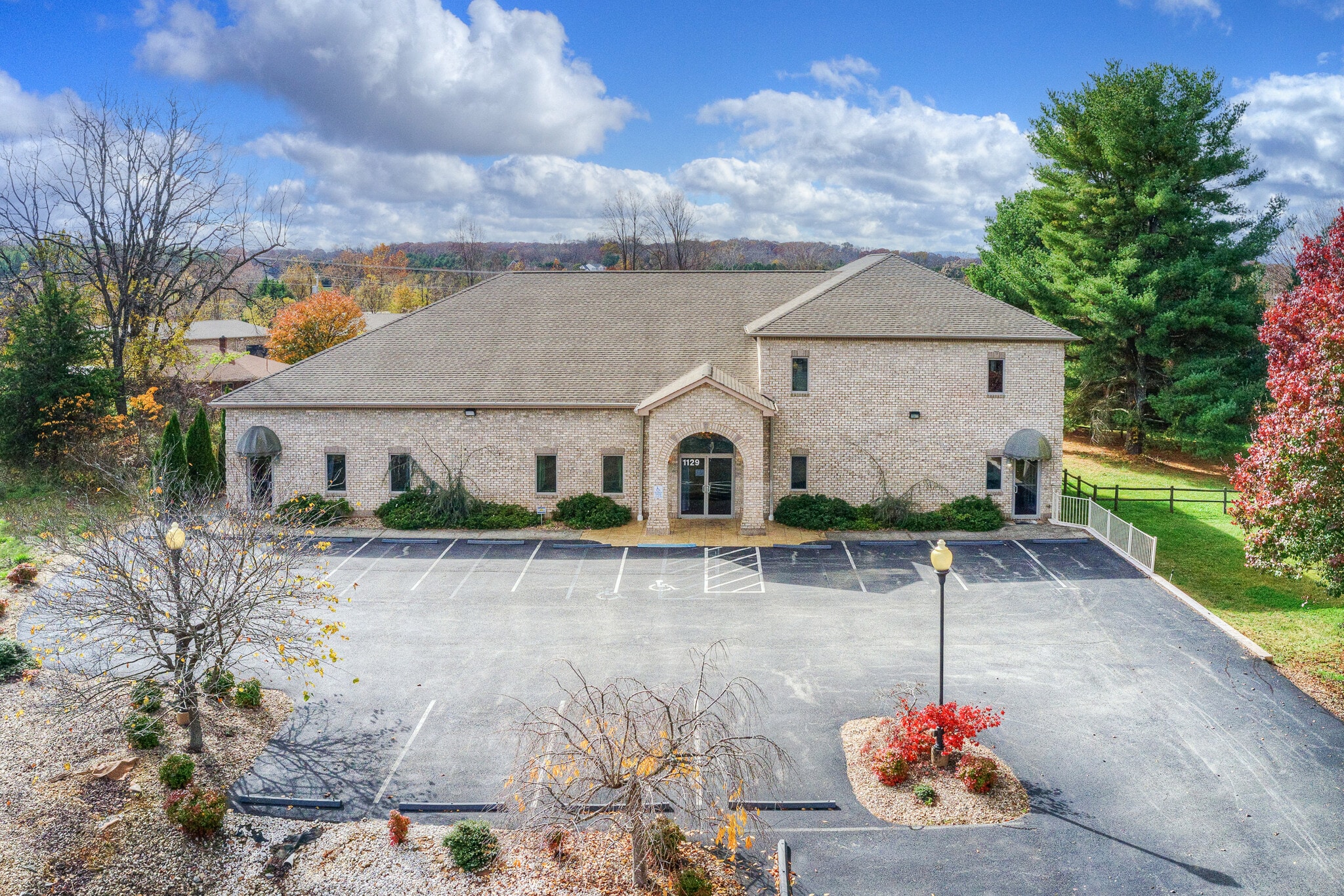 1129 Thomas Jefferson Rd, Forest, VA for Sale