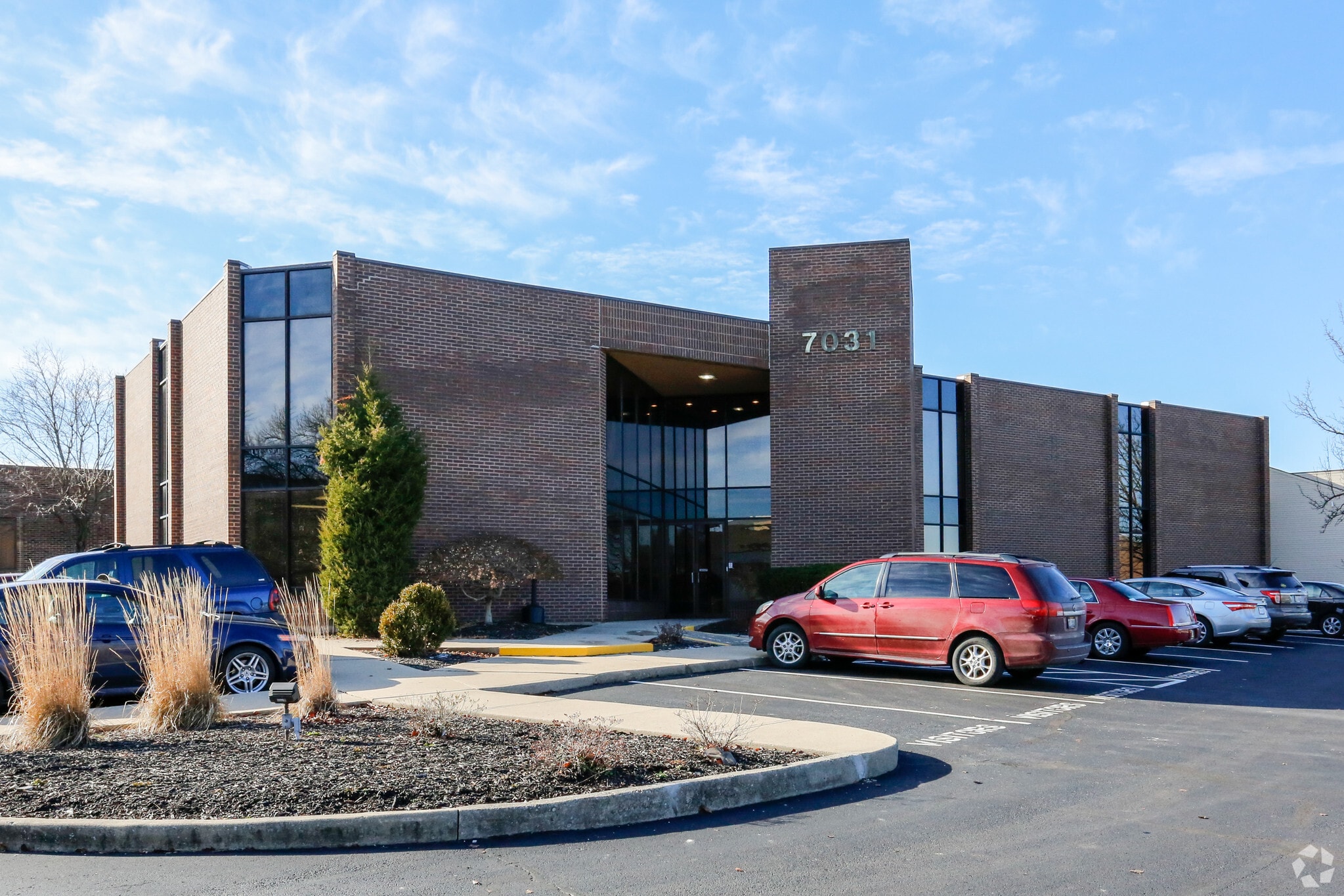 7031 Corporate Way, Dayton, OH for Rent