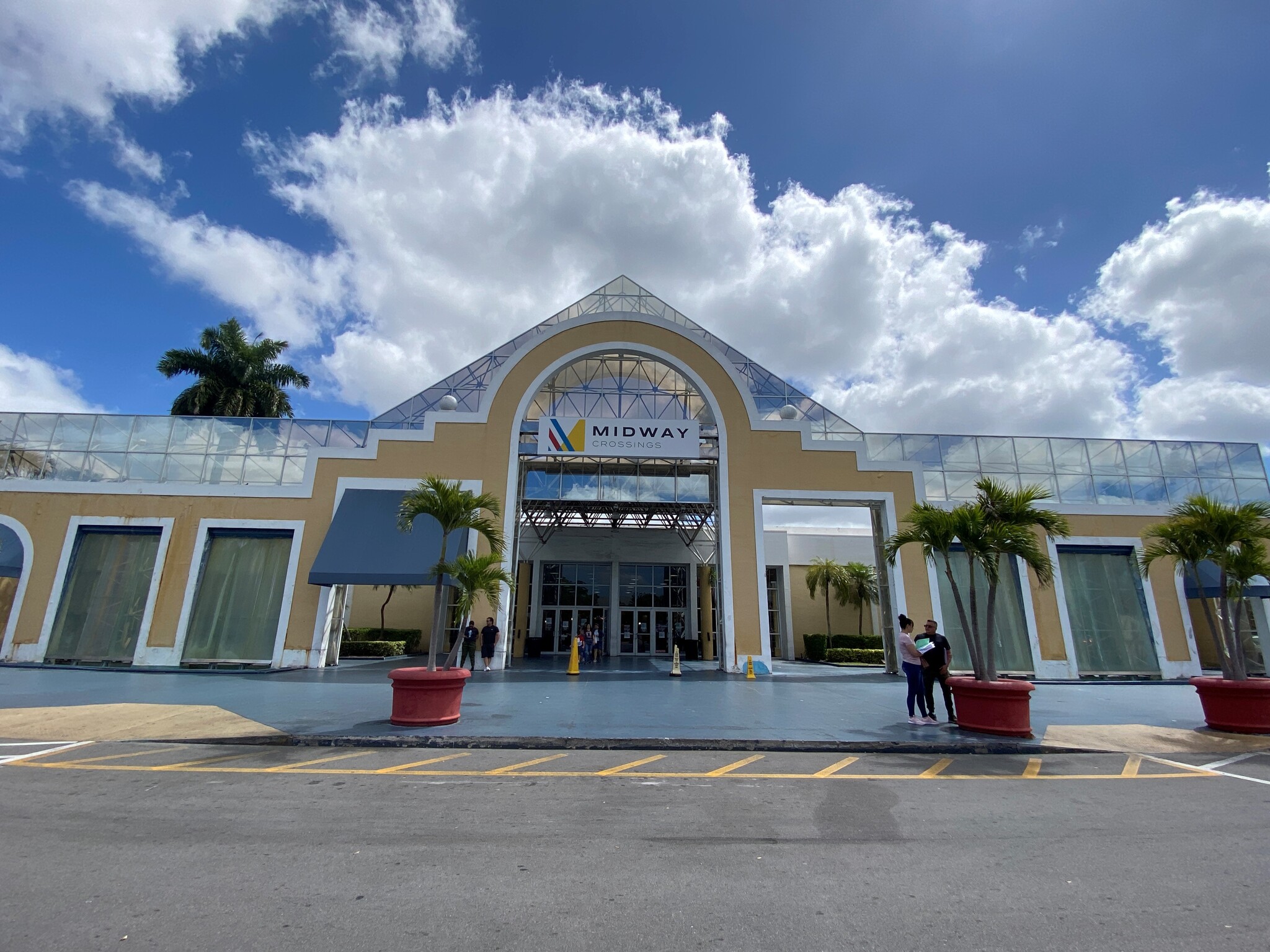 Shopping Centers for Sale in Miami, FL