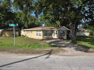 Gibsonton, FL Multi-Family - 9801 New York St