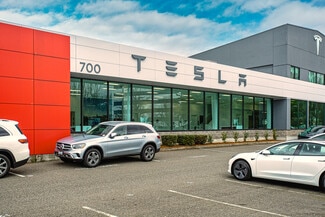 Renton, WA Retail - 700 S Grady Way