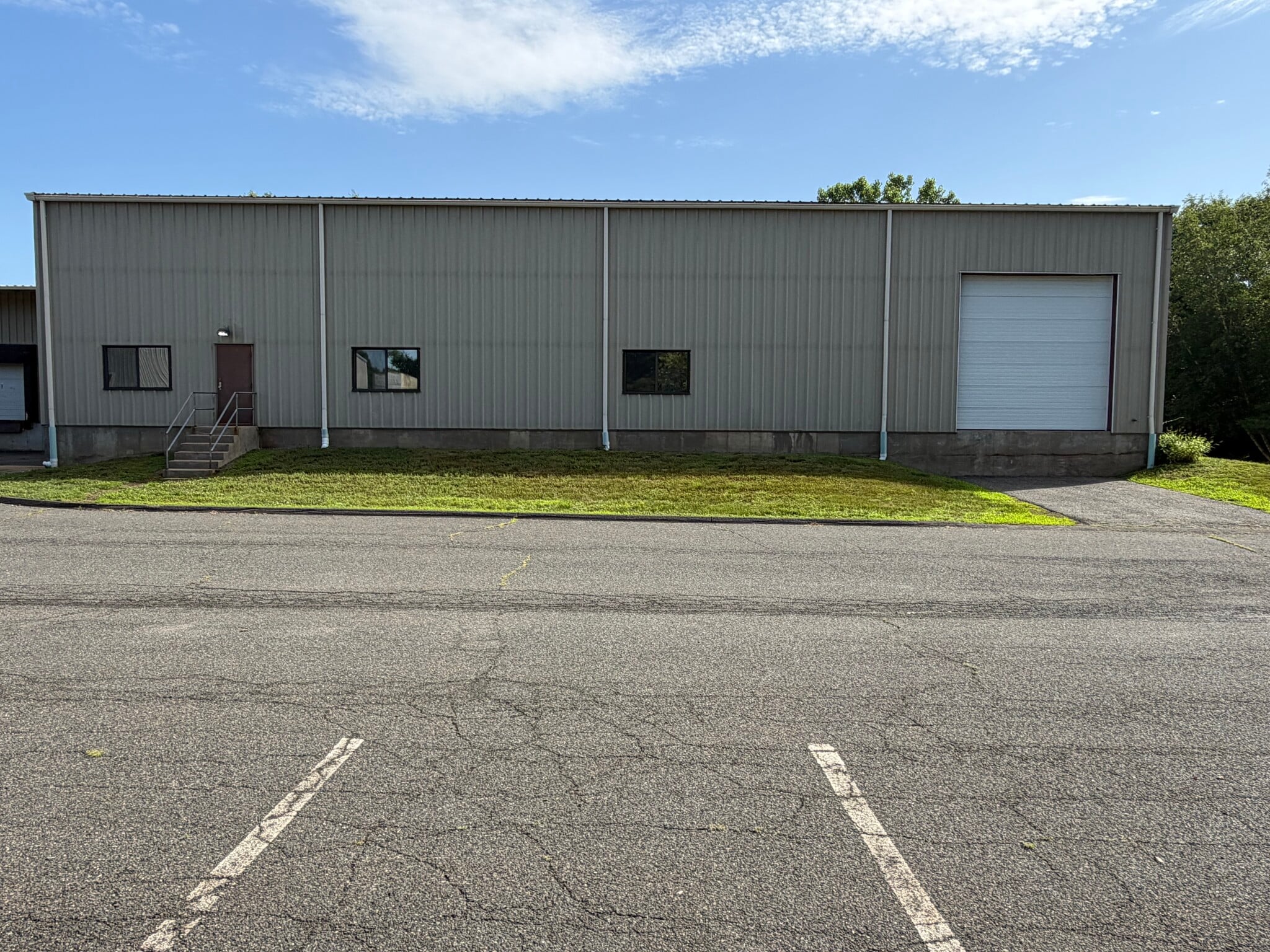 6 Industrial Pky, Easthampton, MA for Rent