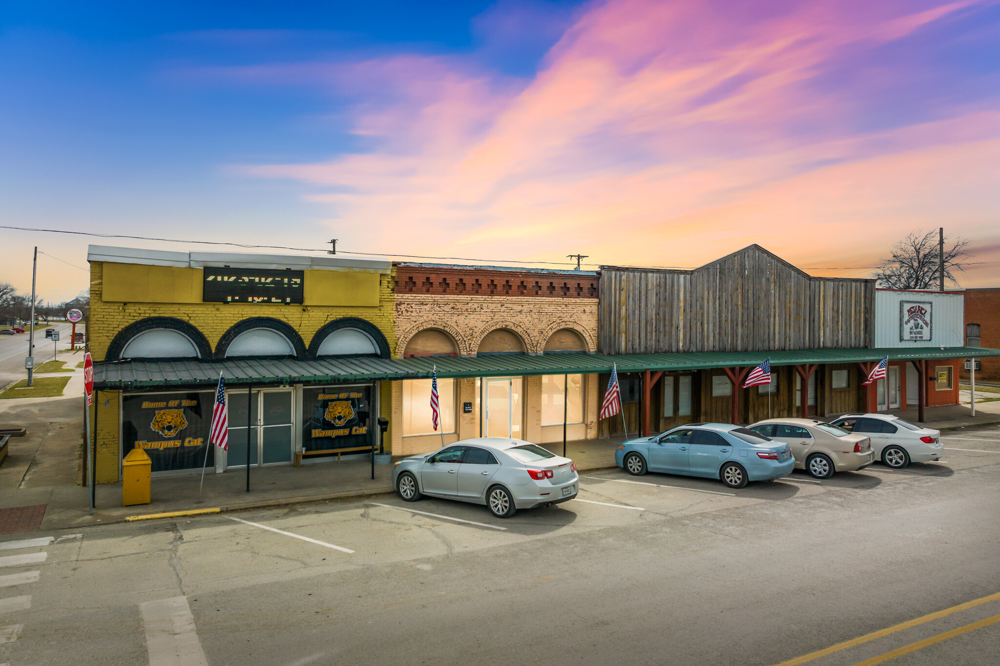 103 W Main St, Itasca, TX for Sale