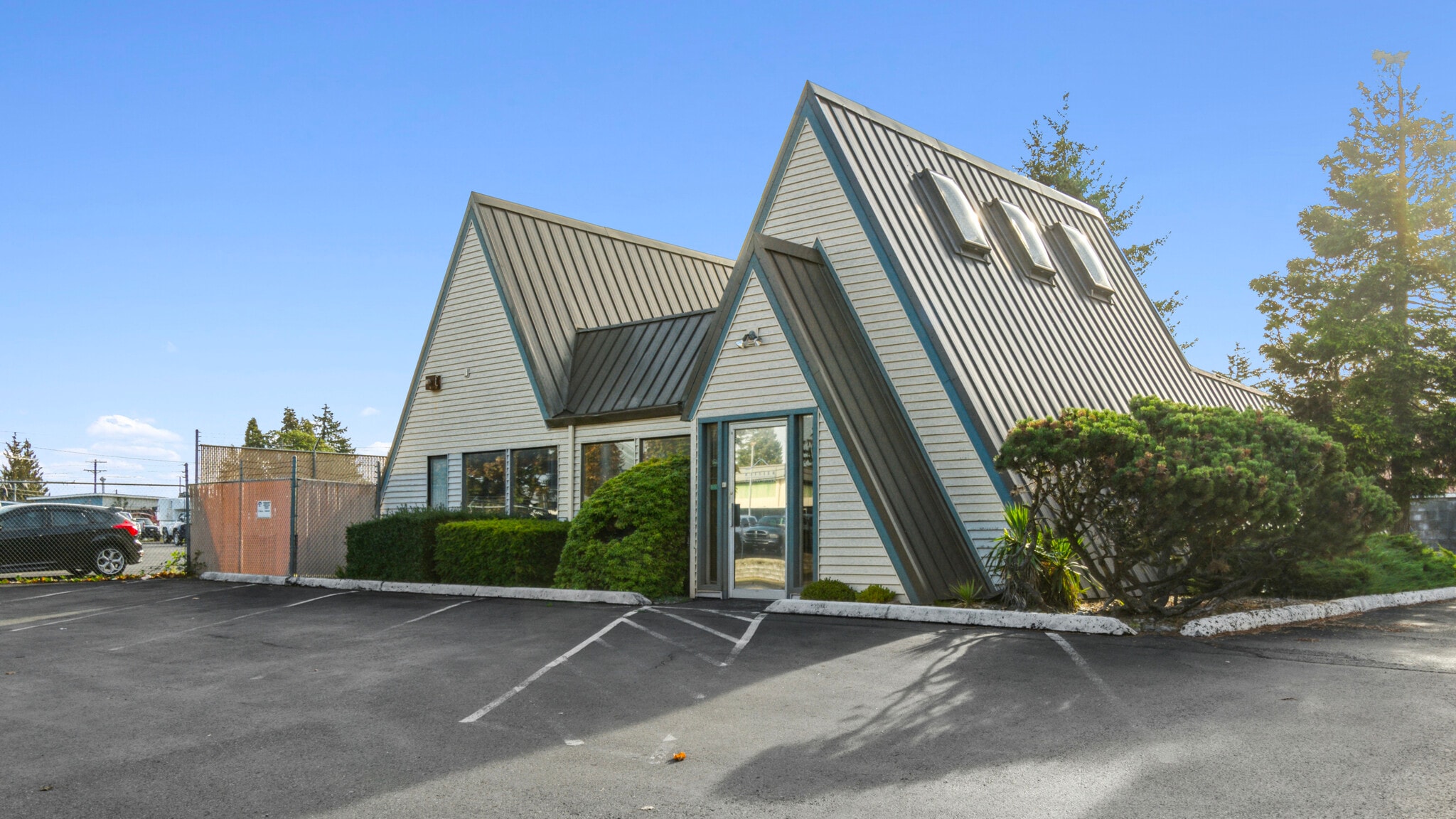 11221 Pacific Hwy SW, Lakewood, WA for Sale