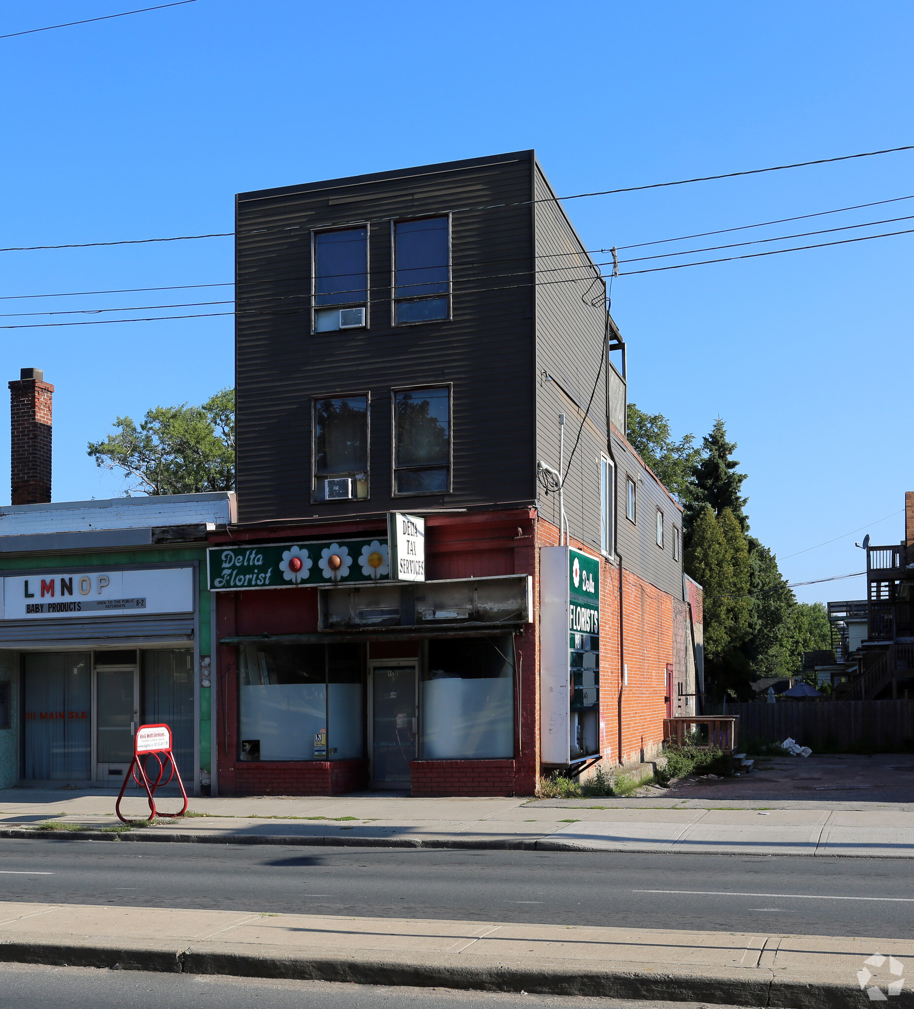 1115 Main St E, Hamilton, ON for Rent