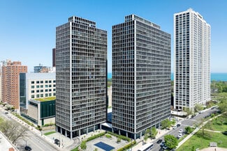 Chicago, IL Retail - 330-340 W Diversey Pky