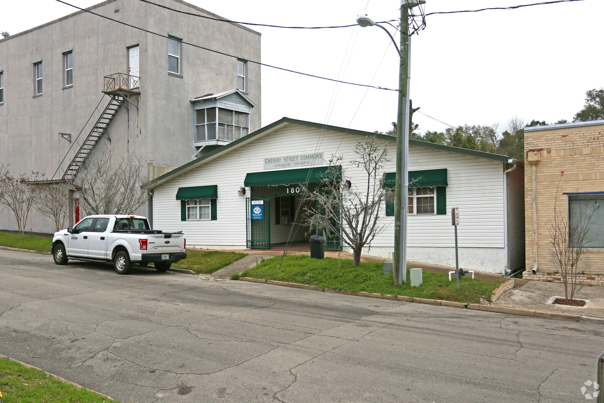 180 S Cherry St, Monticello, FL for Rent