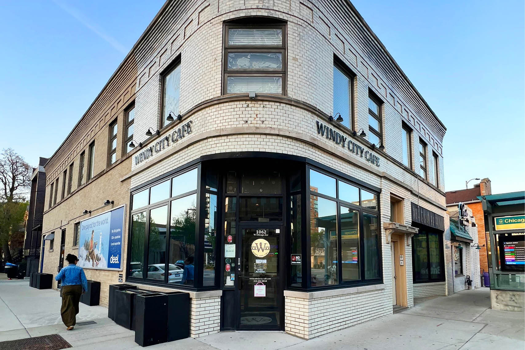 1058-1062 W Chicago Ave, Chicago, IL for Rent