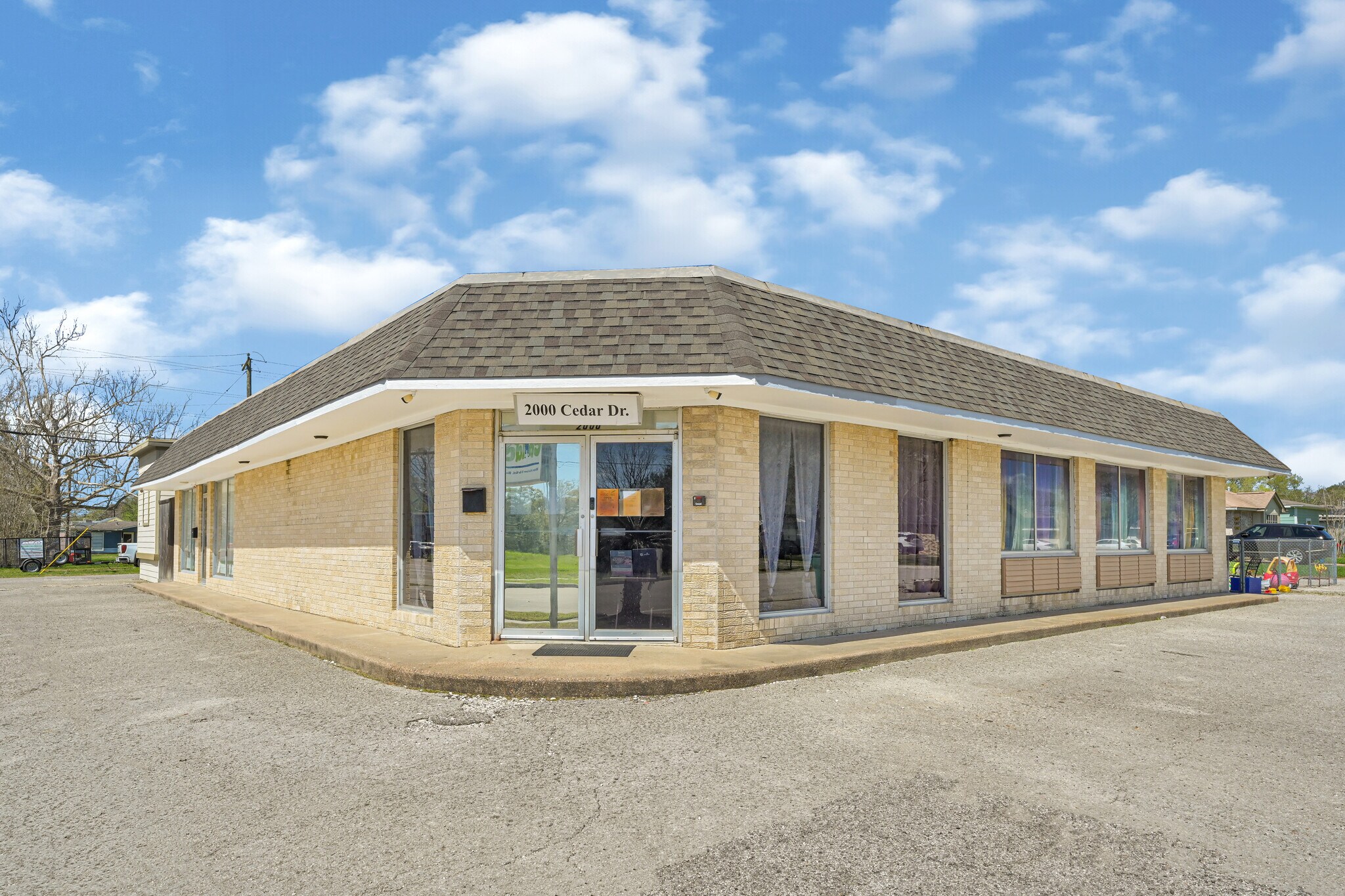 2000 Cedar Dr, La Marque, TX for Sale