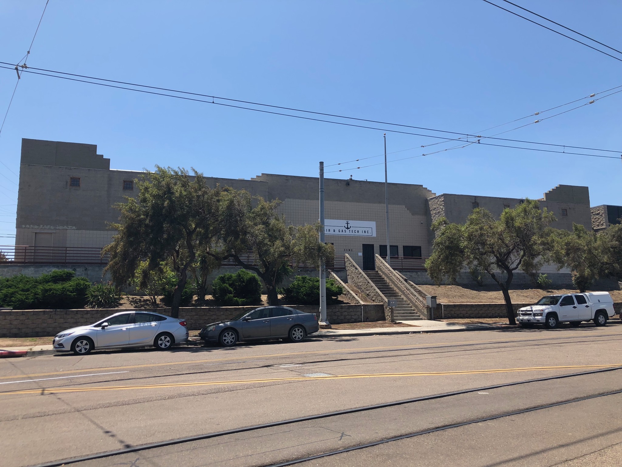 3191 Commercial St, San Diego, CA for Rent