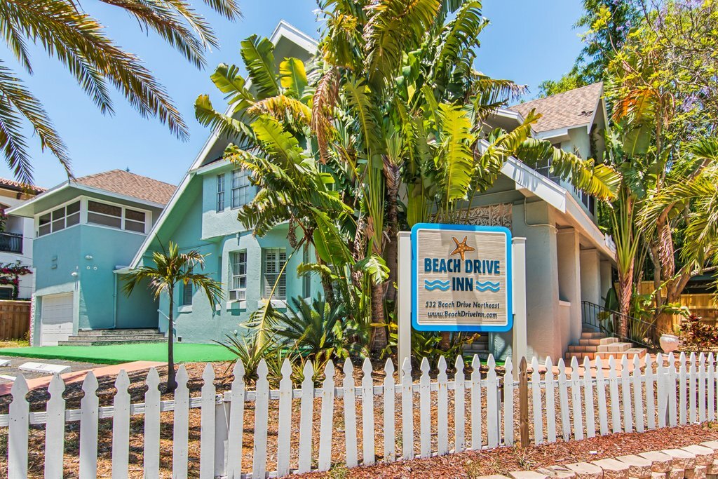 532 Beach Dr NE, Saint Petersburg, FL for Sale