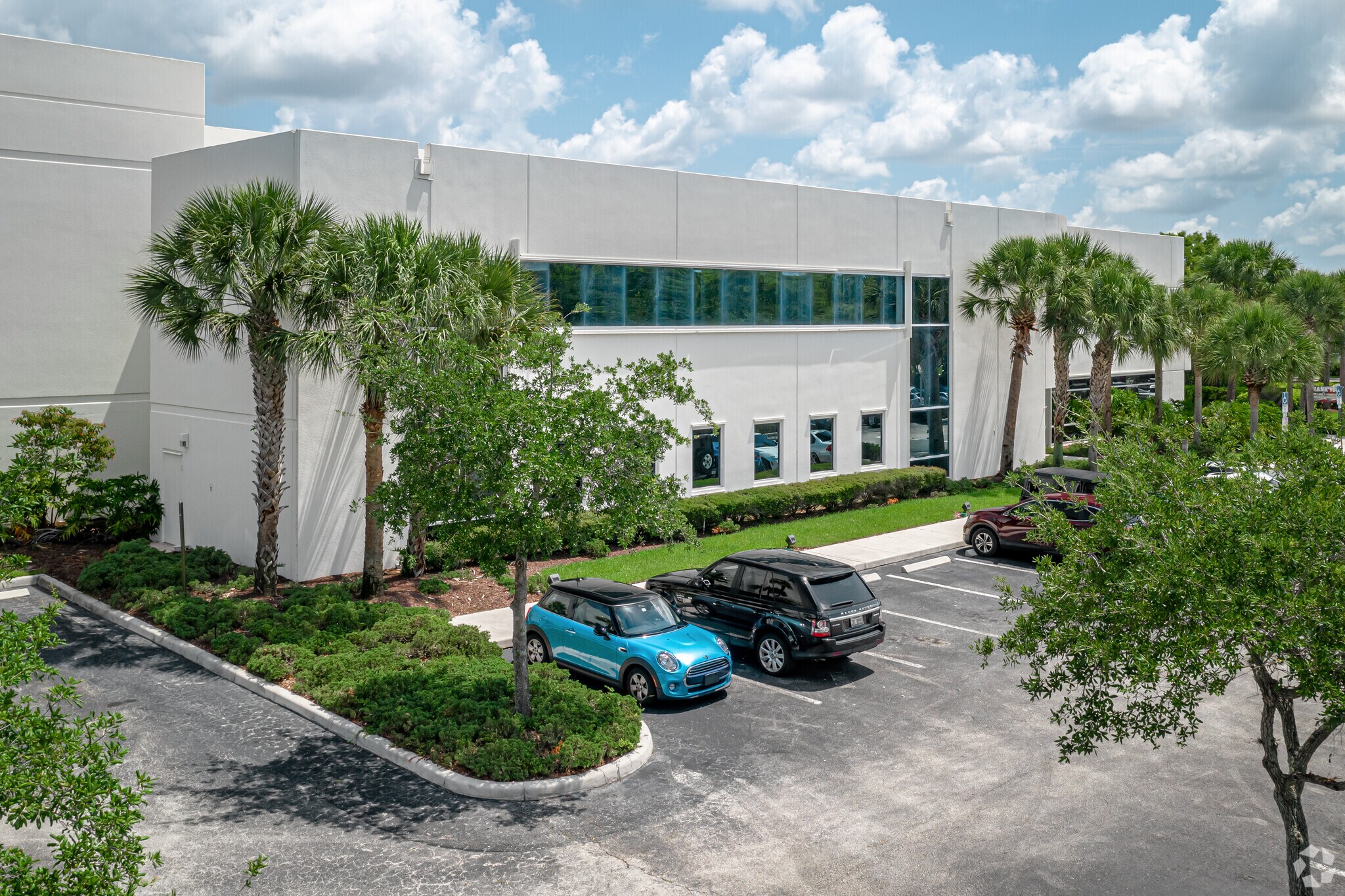 3225 Meridian Pky Weston, FL 33331 Industrial Property for Lease on