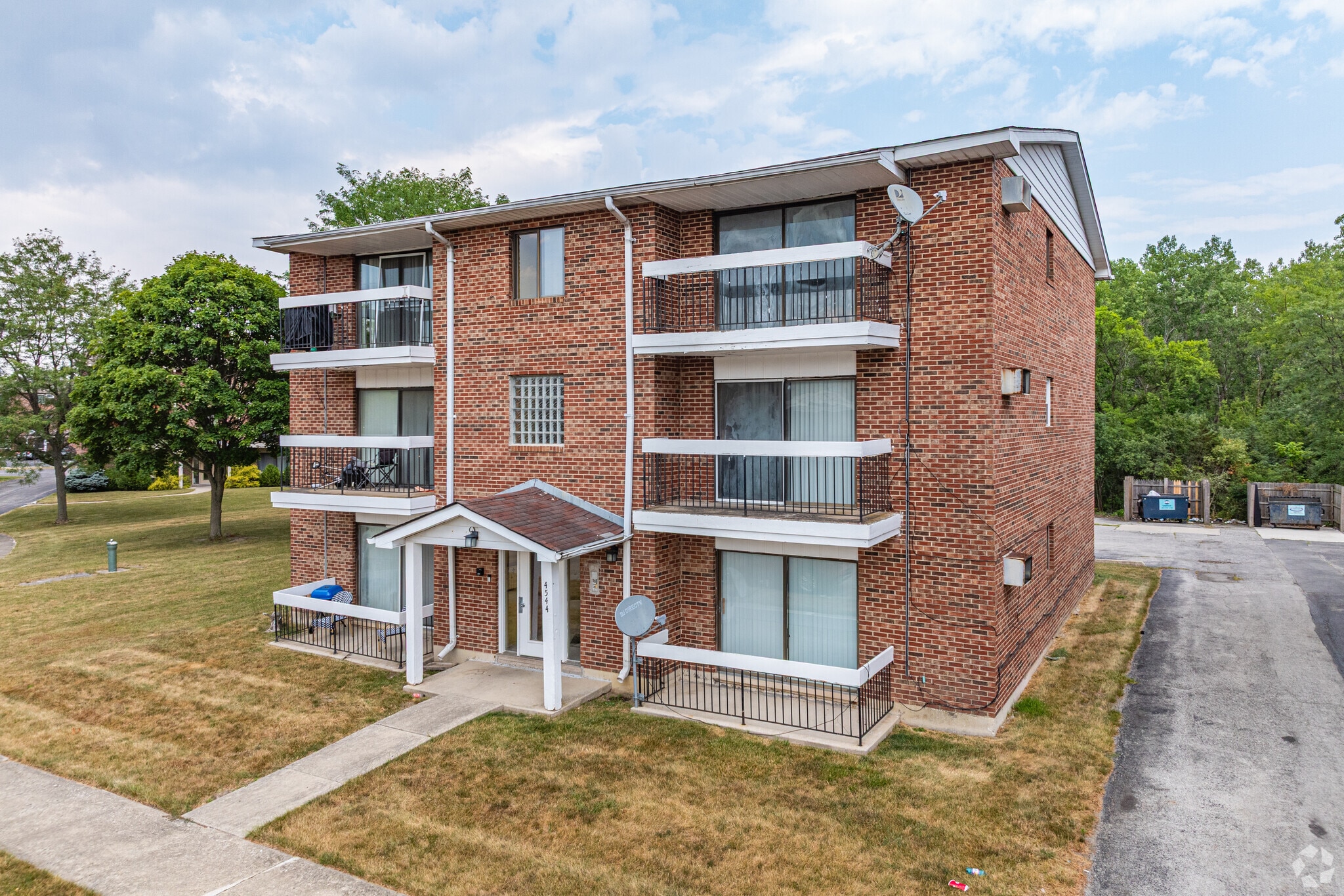 4544 Heartland Dr, Richton Park, IL for Sale