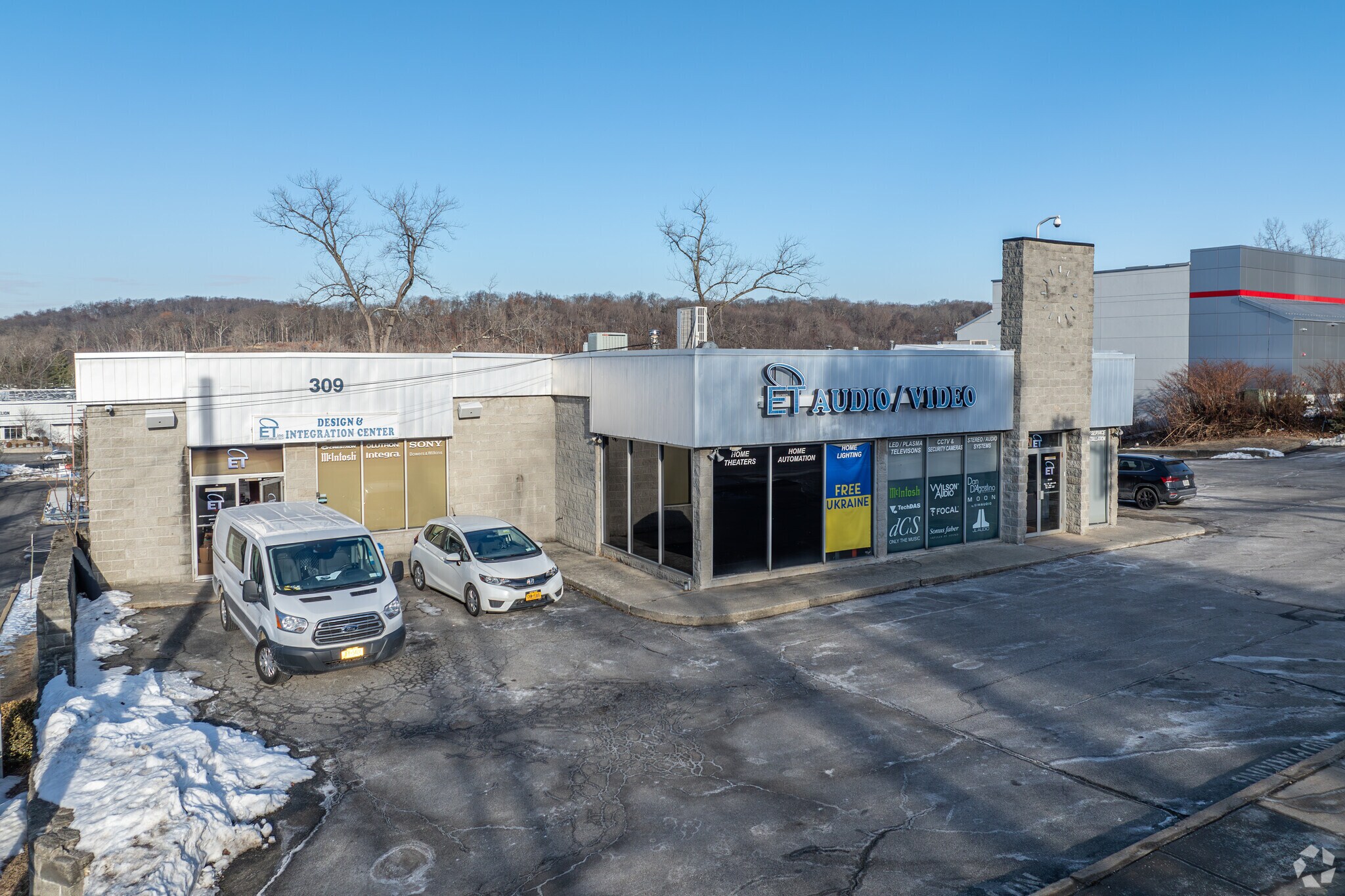 309 N Bedford Rd, Mount Kisco, NY for Rent