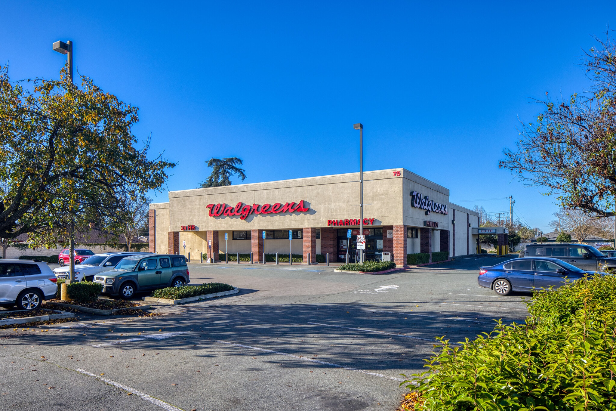 75 N Ham Ln, Lodi, CA for Sale