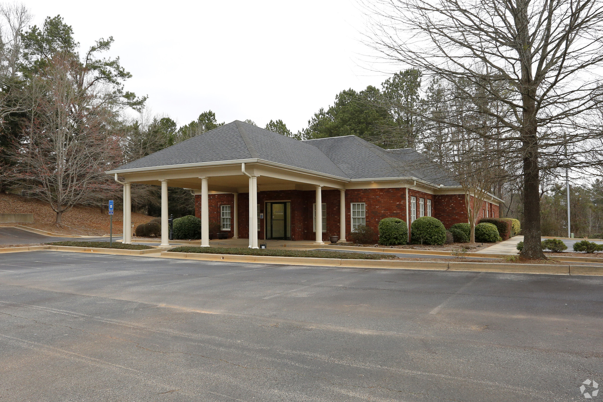 4591 Winder Hwy, Flowery Branch, GA for Rent