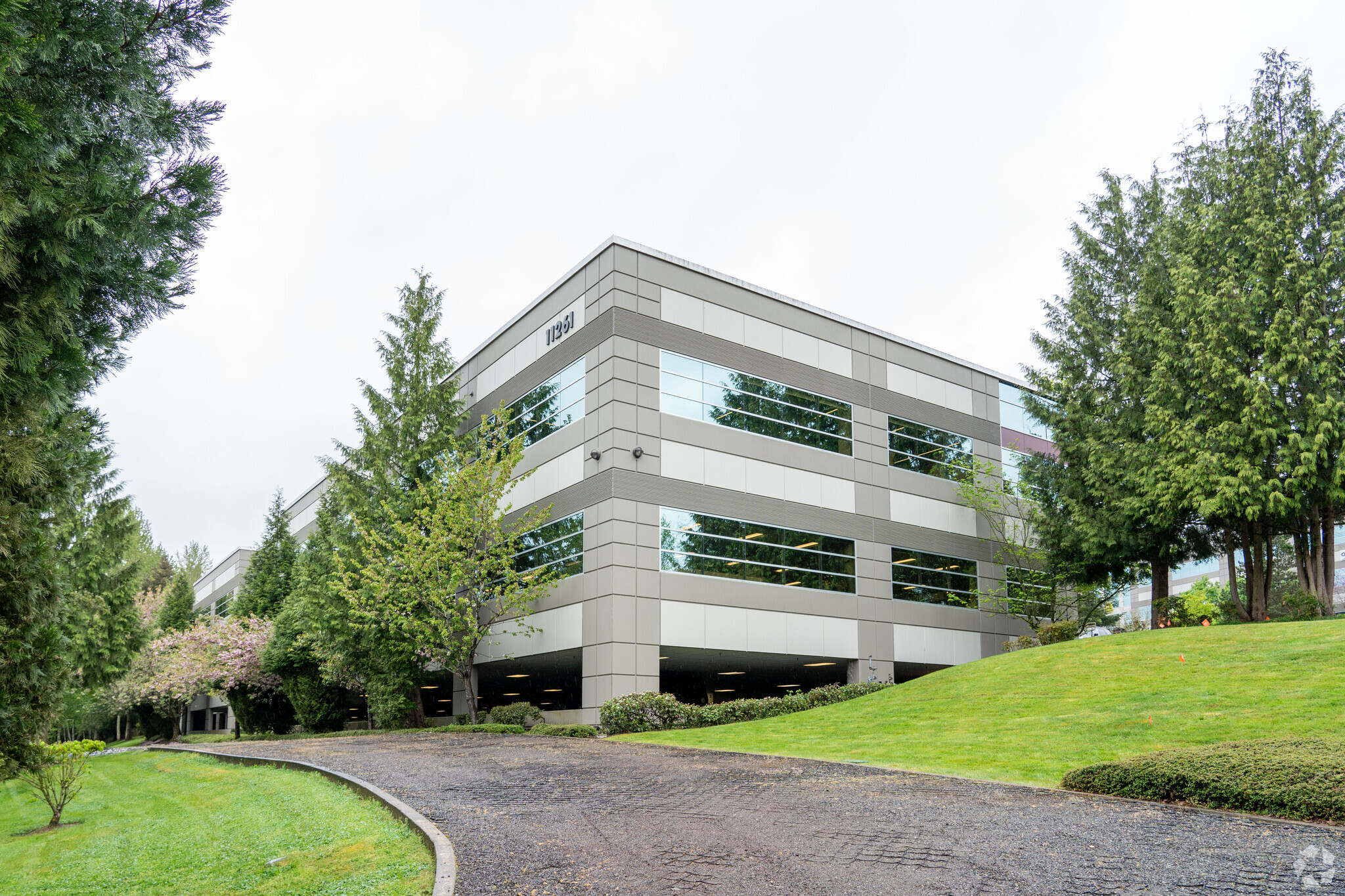 11261 Willows Rd NE, Redmond, WA for Rent