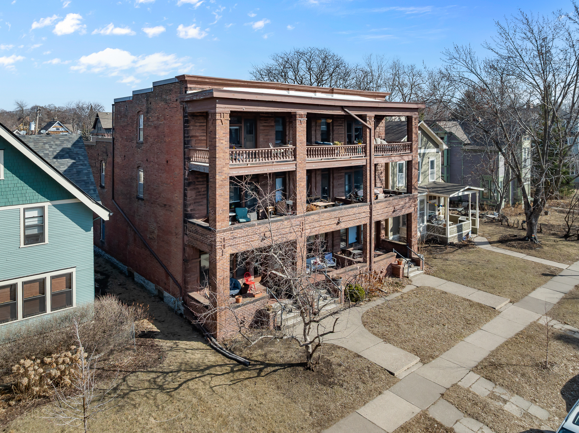 583 Holly Ave, Saint Paul, MN for Sale