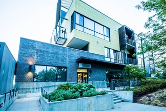 Omaha, NE Apartments - 1502 S 10th St