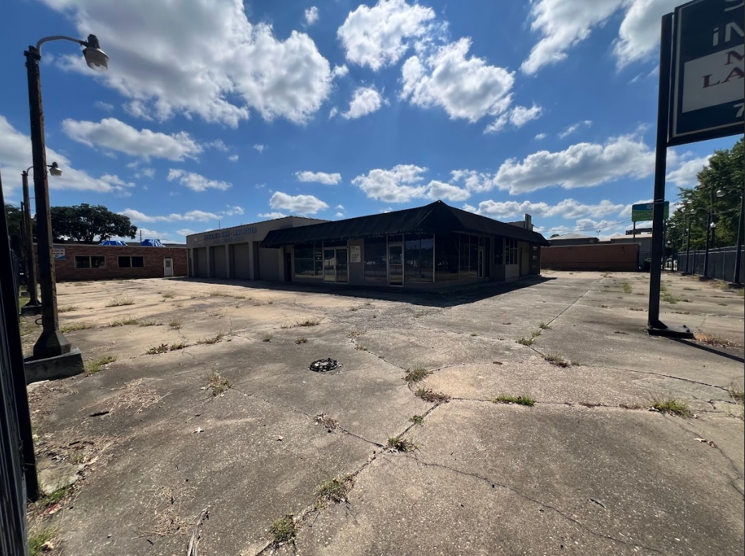 1040 Veterans Pky, Columbus, GA for Sale