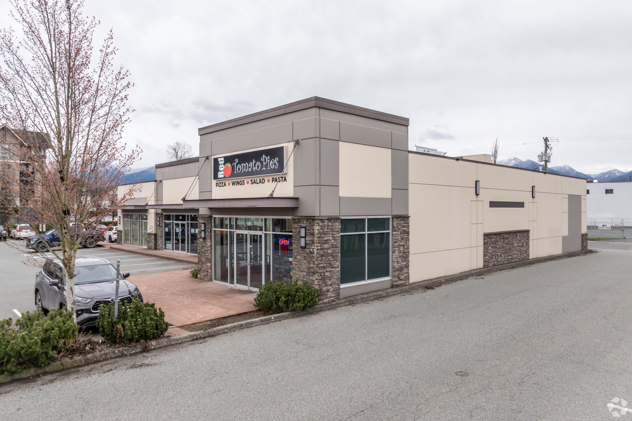 45833 Alexander Ave, Chilliwack, BC for Rent