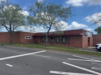 Norfolk, VA Freestanding - 1530 Ingleside Rd