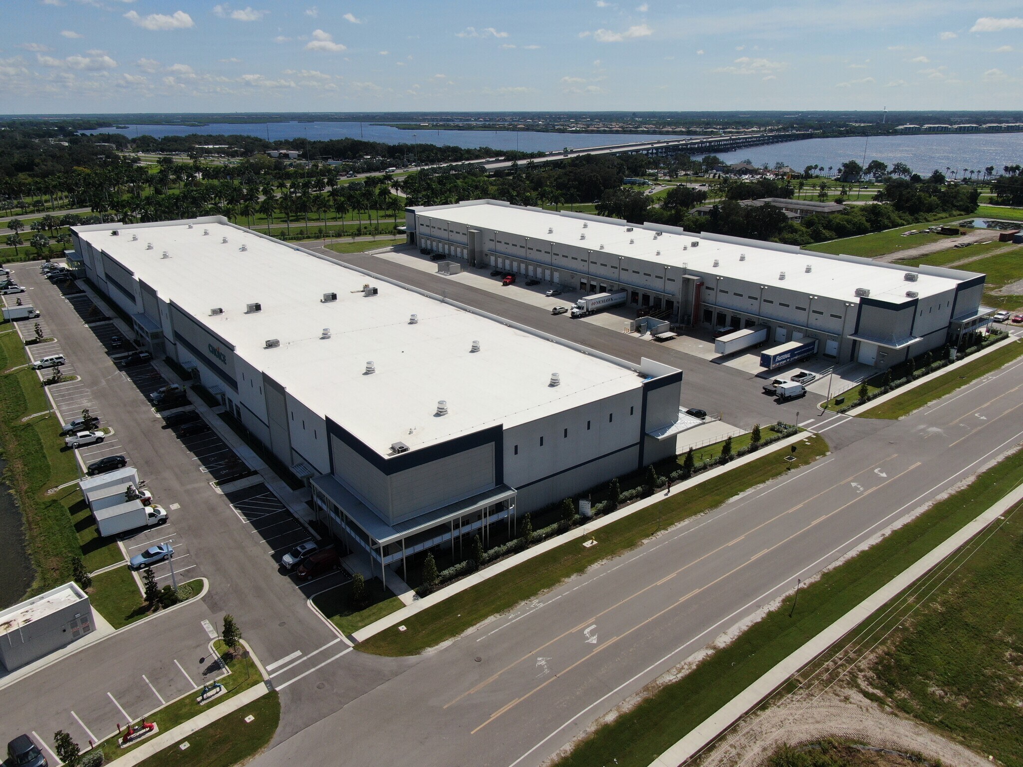 2216 51st Ave E Palmetto, FL 34221 Industrial Park Property for Lease