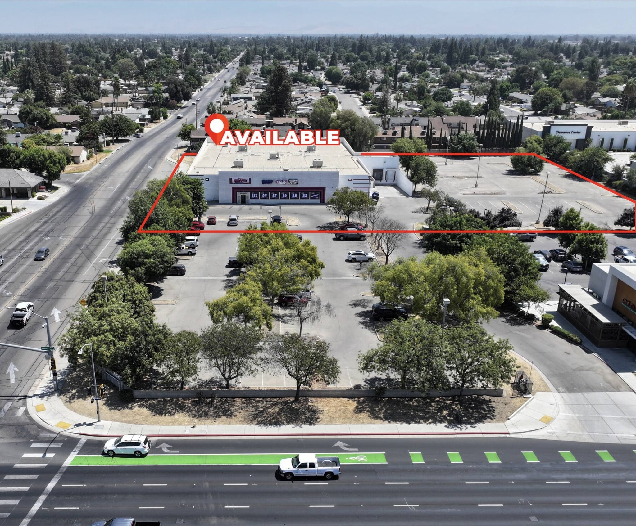 2800 S Mooney Blvd, Visalia, CA for Rent