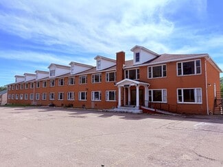 New Martinsville, WV Hospitality - 834 3rd St