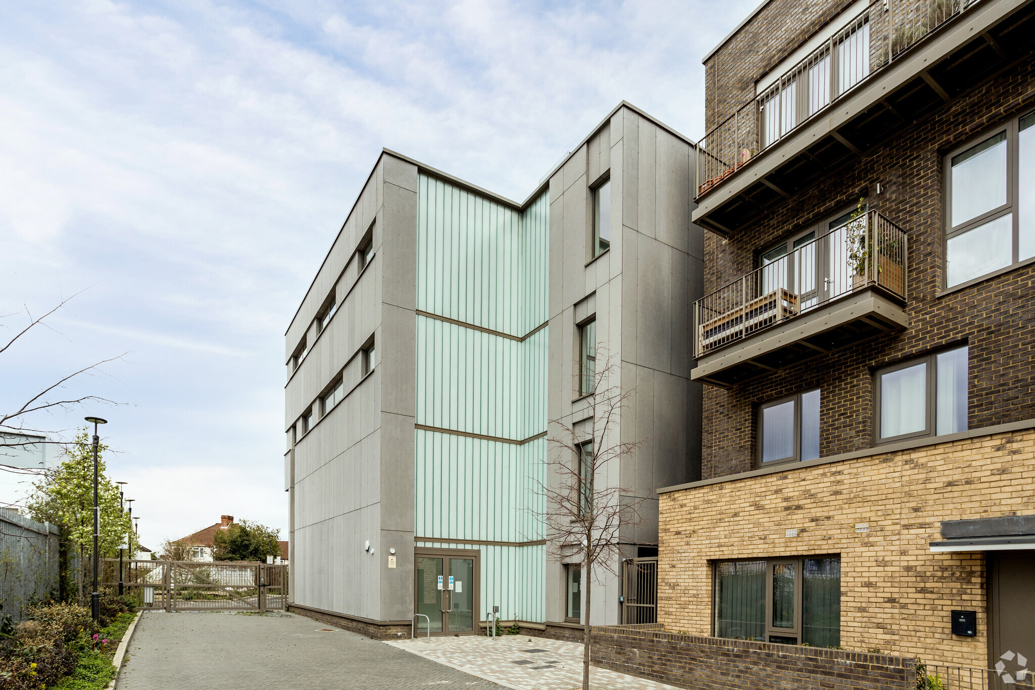 2 Purley Way, Croydon, LND for Rent